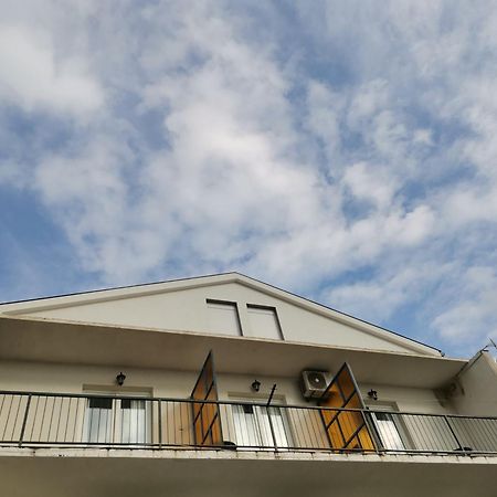Guesthouse Podaca Exterior photo