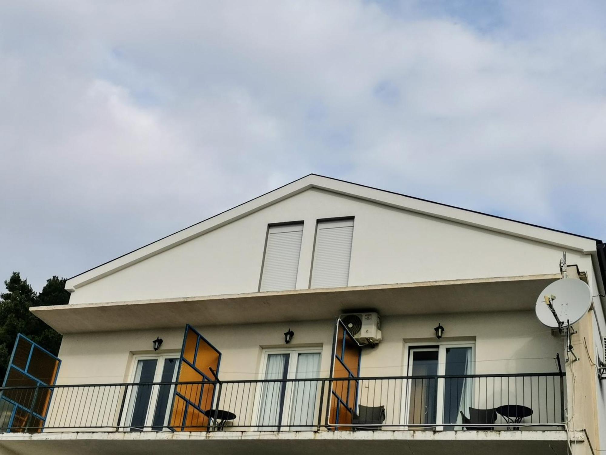 Guesthouse Podaca Exterior photo
